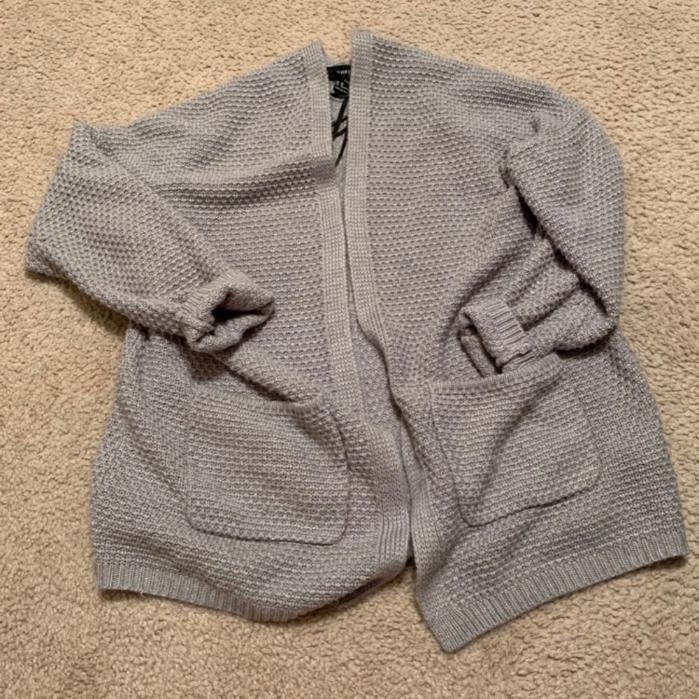 Forever 21 grey cardigan